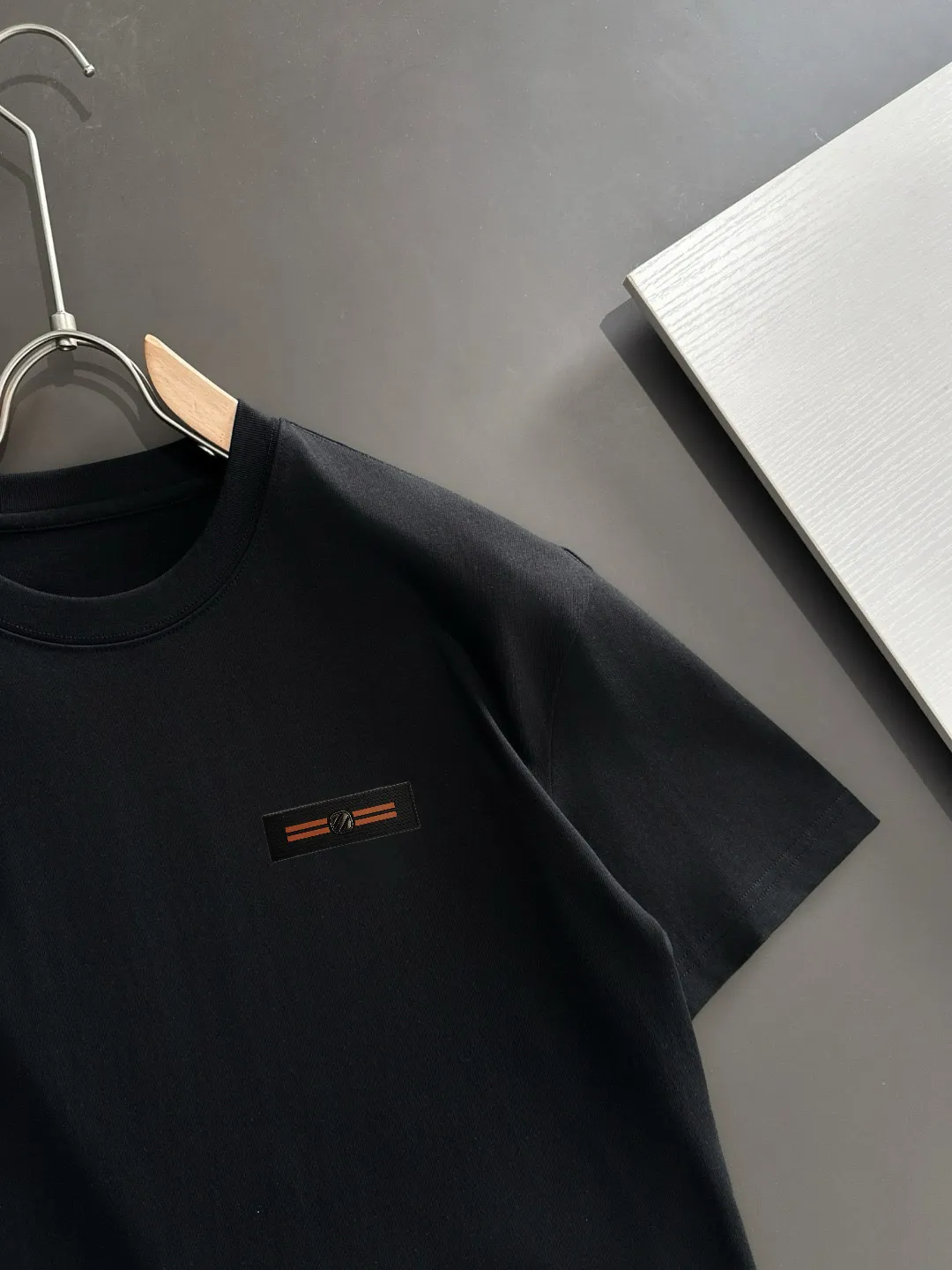 ， Same Style T ！ DG Logo ！ ！ Breathable ， 。Premium ， ！ Same Style！ ：Black White Size：S-xx L